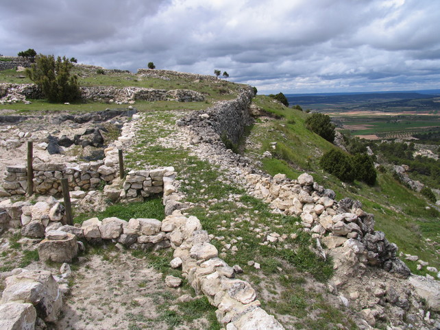 Yacimiento Arqueológico de El Molón