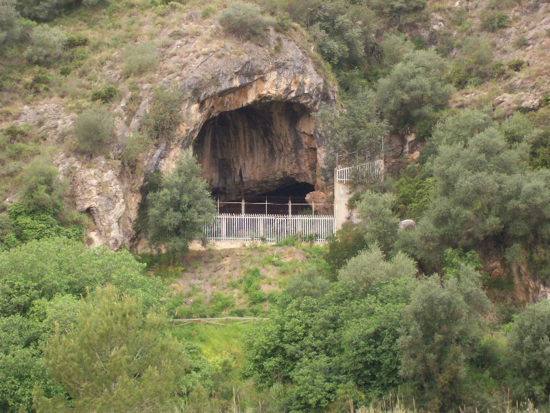 Image of Yacimiento arqueológico de la Cova Negra 