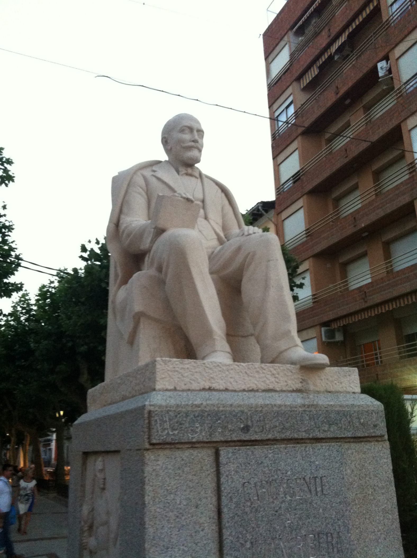 Image of Estatua Julián Ribera Tarragó